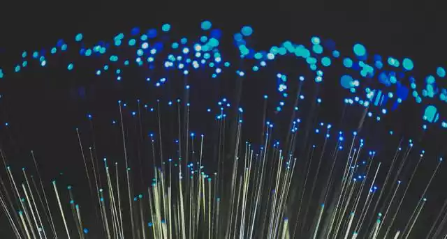 how fast does data travel on fibre optic cables